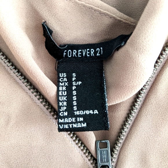 Forever 21 Small Beige Blouse - Picture 3 of 4